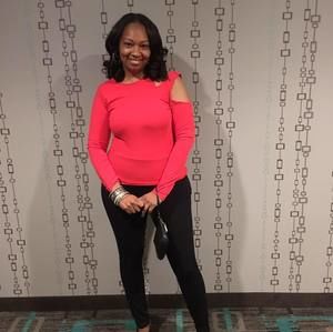 Meet your Posher, Ayanna